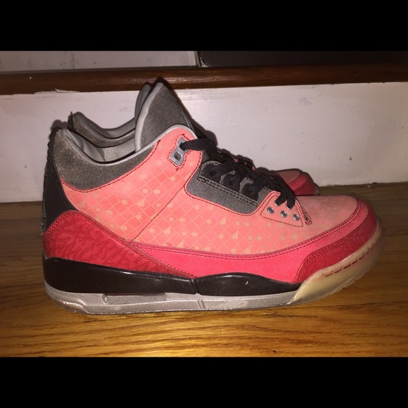 Nike Air Jordan 3 “Doernbecher” 2013 release size 9 - Picture 3 of 10